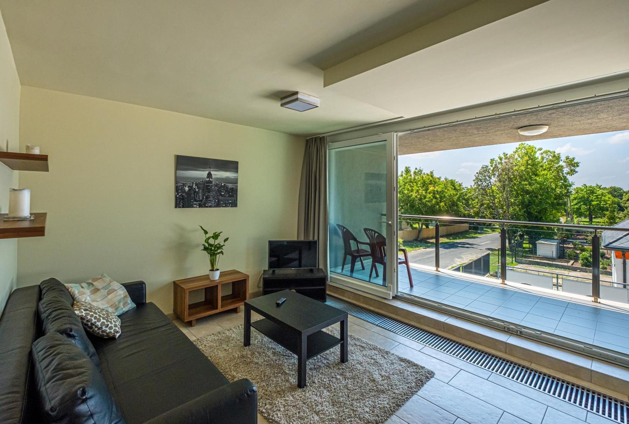 Hedon Brewery Apartments - 200 Meter To The Beach Balatonvilágos Dış mekan fotoğraf